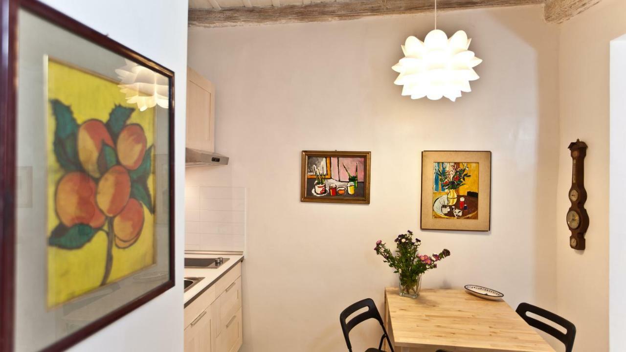 Appartement In Beato Angelico Rome